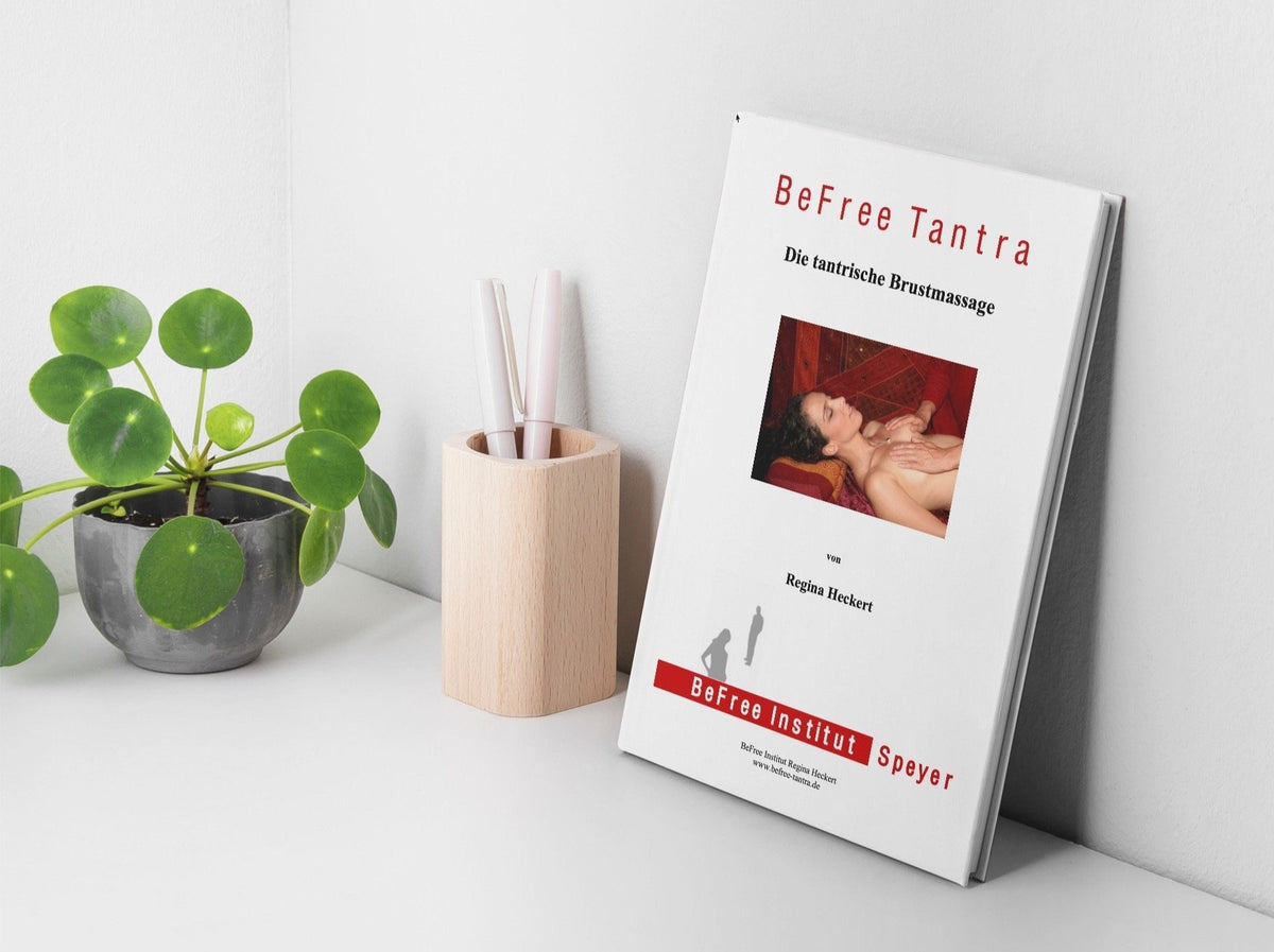 Tantra Shop: Schriftliche Anleitung zur Tantramassage  der weiblichen Brust mit vielen wirkungsvollen Berührungen von Brüsten und Brustwarzen. 