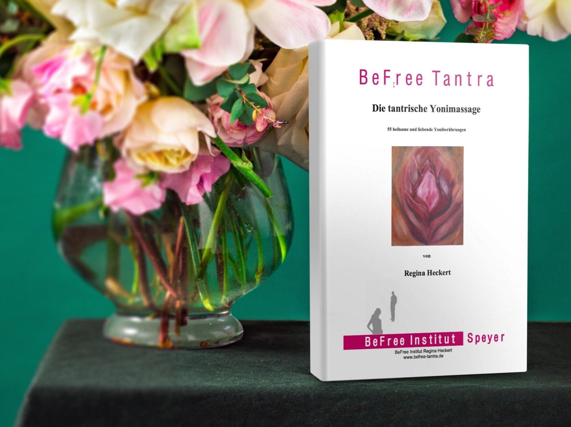 Die Yoni (Vulva) Heilmassage  Das weibliche Geschlecht hat im Tantra den schönen Namen Yoni.